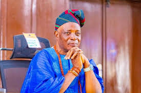ladoja biography